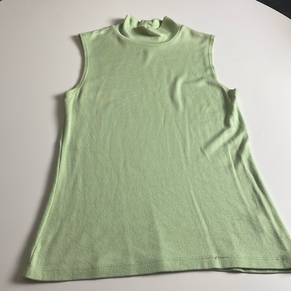Croft & Barrow light Green Sleeveless Mock Turtleneck top- Medium - Picture 3 of 8